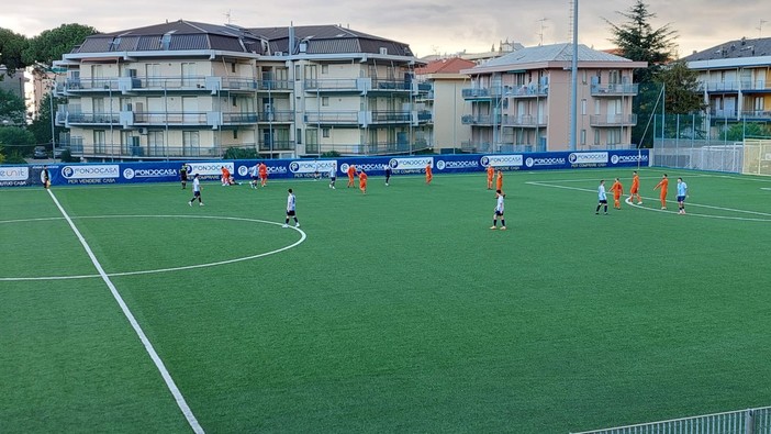 Calcio. Eccellenza. Insolito consegna i tre punti al Pietra, contro la Sammargheritese finisce 1-0