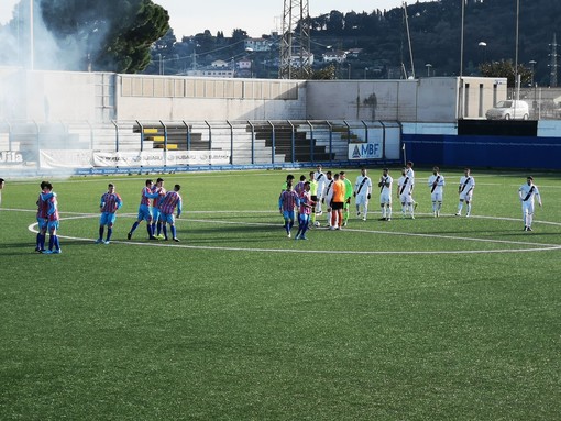 Calcio. Eccellenza, Albenga a valanga sul Molassana: al "Riva" finisce 5-2 Calcio. Eccellenza, Albenga a valanga sul Molassana: al "Riva" finisce 5-2