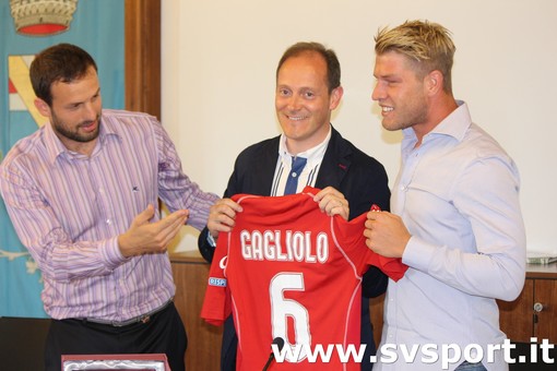 Calcio. Riccardo Gagliolo tra presente e futuro: "Grazie Andora! La Samp? Sono solo voci di mercato" Calcio. Riccardo Gagliolo tra presente e futuro: "Grazie Andora! La Samp? Sono solo voci di mercato"