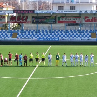 Calcio. Albissola, non basta Martignago: l'Arezzo vince 2-1 al "Comunale" grazie alle reti di Brunori e Cutolo