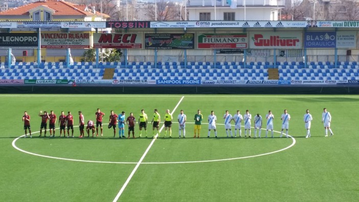 Calcio. Albissola, non basta Martignago: l'Arezzo vince 2-1 al "Comunale" grazie alle reti di Brunori e Cutolo