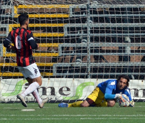 Calcio: grande festa ieri per il raggiungimento dei play-off per l'Argentina, le foto e le immagini della festa
