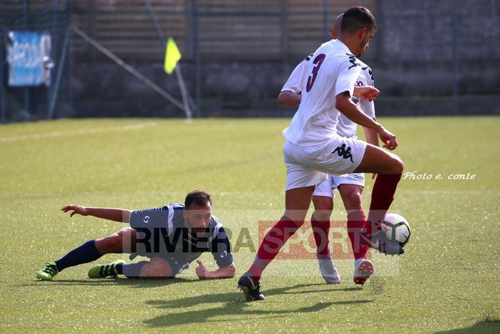 Michele Mamone, capitano del Ventimiglia per l'assenza di Principato Michele Mamone, capitano del Ventimiglia per l'assenza di Principato