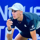 Wimbledon 2026 | Halys elimina il matuziano Arnaldi al primo turno dopo una battaglia in quattro set 3-6 6-1 7-6(5)6-3 Wimbledon 2026 | Halys elimina il matuziano Arnaldi al primo turno dopo una battaglia in quattro set 3-6 6-1 7-6(5)6-3