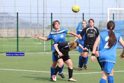 Calcio femminile: l'Albenga degli 'ex' Capurro stendono (4-0) la Mateuziana in Serie C