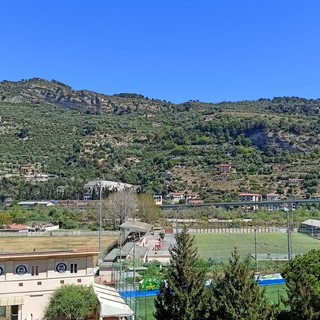 ‘Salvo’ il campo sportivo Morel di Ventimiglia: parere favorevole al rifacimento del campo in erba sintetica dalla LND