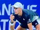 Wimbledon 2026 | Halys elimina il matuziano Arnaldi al primo turno dopo una battaglia in quattro set 3-6 6-1 7-6(5)6-3