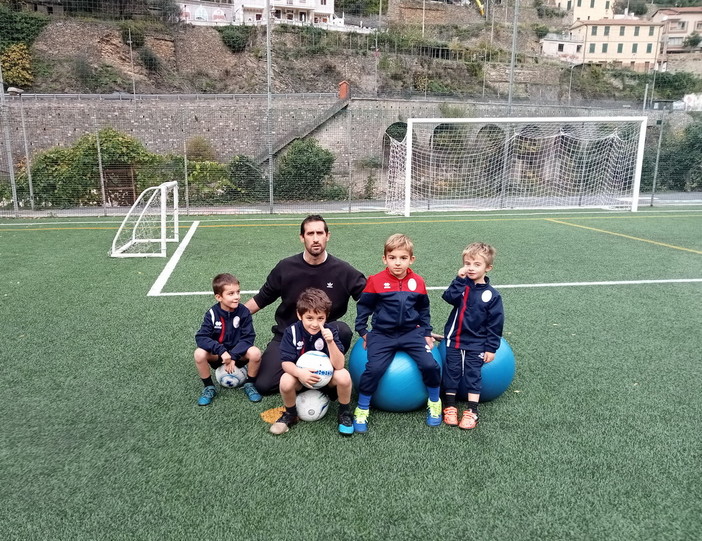 Badalucco lancia ‘Bimbo Calcio Baby’: un progetto dell’ASD Badalucco con sport, gioco e socialità per i più piccoli Badalucco lancia ‘Bimbo Calcio Baby’: un progetto dell’ASD Badalucco con sport, gioco e socialità per i più piccoli