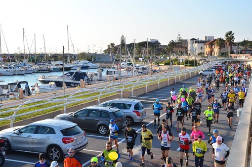 Grande consenso per prima edizione della Liguria Marathon con quasi 400 partecipanti