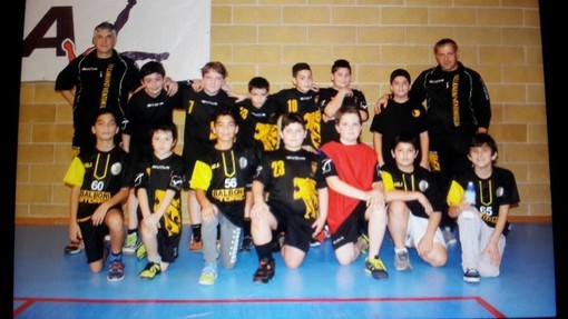 Pallamano. Ventimiglia, coach Pippo Malatino commenta la seconda giornata di Misano Adriatico: “Siamo moderatamente soddisfatti” Pallamano. Ventimiglia, coach Pippo Malatino commenta la seconda giornata di Misano Adriatico: “Siamo moderatamente soddisfatti”