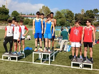 Il podio 4x100 Cadetti