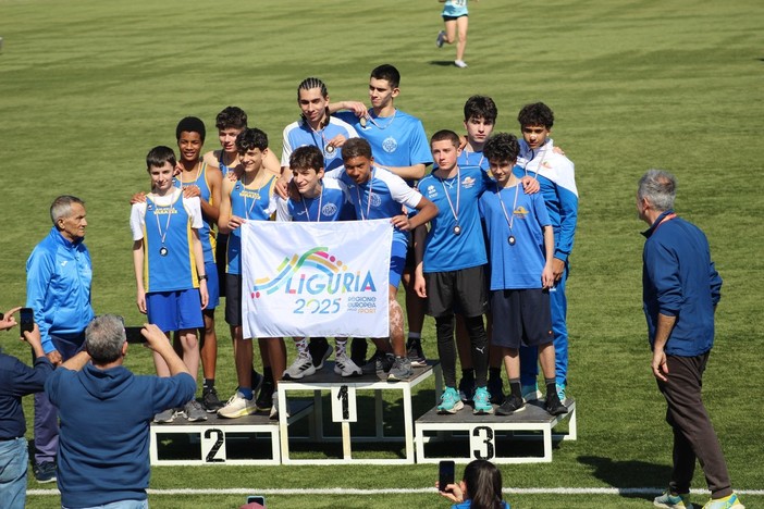 Podio 4x100 Cadetti Podio 4x100 Cadetti