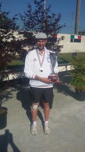 Nella foto Marino Artioli, giocatore della Bocciofila Roverino Ventimiglia e campione italiano in carica Nella foto Marino Artioli, giocatore della Bocciofila Roverino Ventimiglia e campione italiano in carica