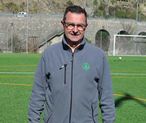 Roberto Oliva nuovo presidente del Badalucco 2009: eletto all'unanimità, succede a Gianni 'Tonen' Boeri Roberto Oliva nuovo presidente del Badalucco 2009: eletto all'unanimità, succede a Gianni 'Tonen' Boeri