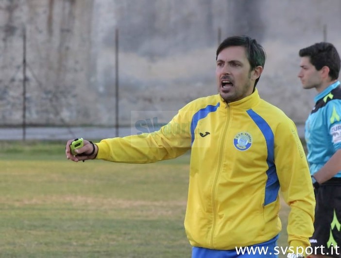 Calcio, Cairese. Avanti con "l'ingegner" Solari, dopo Vado e Albenga il tecnico è pronto a gettare nuove fondamenta tecniche Calcio, Cairese. Avanti con "l'ingegner" Solari, dopo Vado e Albenga il tecnico è pronto a gettare nuove fondamenta tecniche