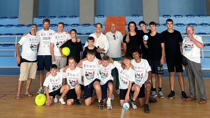 Il vicepresidente della federazione pallapugno Marco Scajola all'incontro europeo sugli sport tradizionali Il vicepresidente della federazione pallapugno Marco Scajola all'incontro europeo sugli sport tradizionali