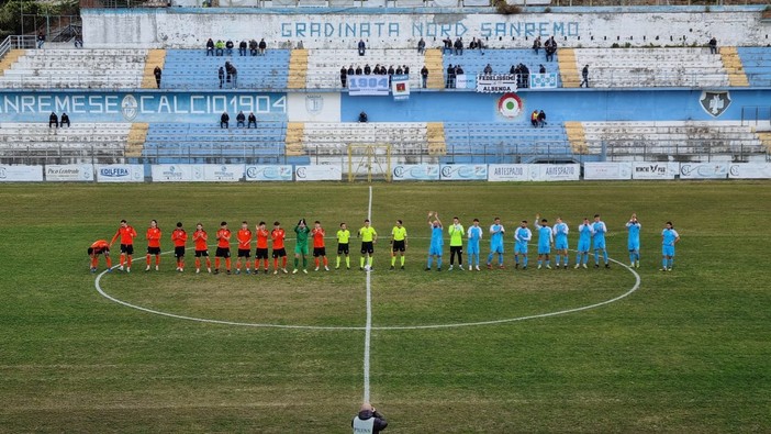 Calcio. Serie D, l'Albenga torna in campo ma capitola a Sanremo. I matuziani si impongono 2-0 Calcio. Serie D, l'Albenga torna in campo ma capitola a Sanremo. I matuziani si impongono 2-0