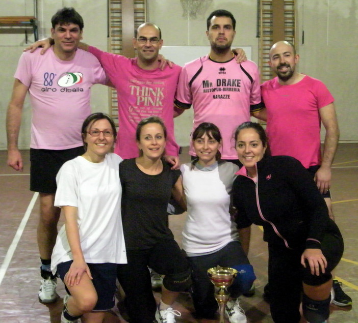 Volley, Varazze. I Sex and the Christmas si aggiudicano l’11° Christmas Cup