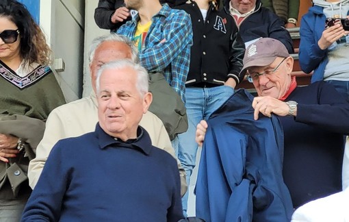 Il sindaco Scajola sugli spalti del 'Ciccione' Il sindaco Scajola sugli spalti del 'Ciccione'