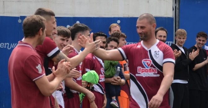 Calcio | Pontelungo. Matteo Calandrino saluta i granata dopo sei anni: "Si chiude un capitolo importante della nostra storia"