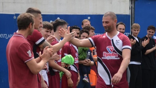 Calcio | Pontelungo. Matteo Calandrino saluta i granata dopo sei anni: "Si chiude un capitolo importante della nostra storia"