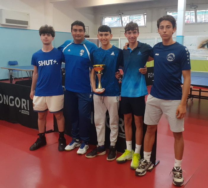 Tennistavolo: la squadra dell'Istituto 'C. Colombo' di Sanremo campione ai regionali studenteschi Tennistavolo: la squadra dell'Istituto 'C. Colombo' di Sanremo campione ai regionali studenteschi