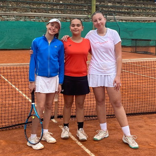 Tennis giovanile: il Tennis Team Under 14 femminile del Circolo Matuziano trionfa contro l’US Taggese