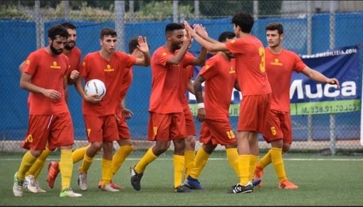 Il Taggia festeggia una rete nello scorso campionato di Promozione: i giallorossi sognano il grande salto in Eccellenza Il Taggia festeggia una rete nello scorso campionato di Promozione: i giallorossi sognano il grande salto in Eccellenza