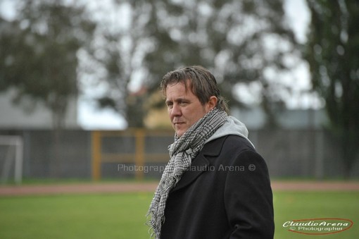 Calcio, Veloce. Mister Pusceddu: "Spiace chiudere con un espulsione, ma l'arbitro ne ha combinate troppe..."