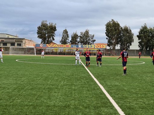 Calcio, Serie D. Vado, non basta D'Antoni: tris Caronnese al 'Chittolina'