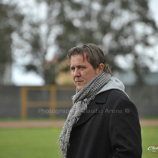 Calcio, Veloce. Mister Pusceddu: "Spiace chiudere con un espulsione, ma l'arbitro ne ha combinate troppe..."