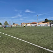 Calcio | Promozione. Il Pontelungo la ribalta, ma una magia del classe 1980 Crosetti fissa il 2-2 finale al "Riva" tra granata e Borgo Incrociati