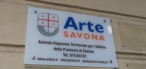 Villanova d’Albenga, ARTE Savona mette all’asta il complesso residenziale di Lerrone: base a 950 mila euro