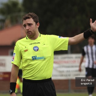 Luca Savino, arbitrerà il Savona a Genova contro la Superba