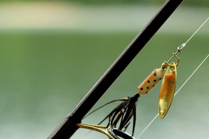 Pesca sportiva: come funziona e dove praticarla in Italia
