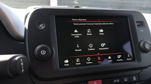 Installare autoradio fai da te: come fare