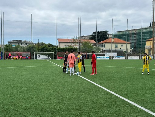 Calcio | Promozione. L’ALBISSOLE TORNA IN ECCELENZA! Serra Riccó sconfitto e festa grande per i ceramisti