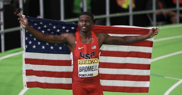 foto Colombo/FIDAL: Trayvon Bromell celebra l'oro iridato 2016 dei 60m indoor foto Colombo/FIDAL: Trayvon Bromell celebra l'oro iridato 2016 dei 60m indoor