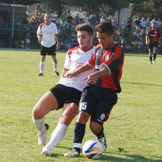 Giallo e diffida per Filippo Licata