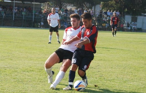 Giallo e diffida per Filippo Licata