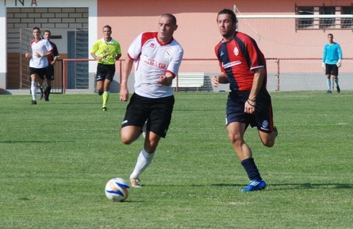 Calcio, Loanesi: vittoria all'ultimo respiro, i rossoblu chiudono i playoff al terzo posto Calcio, Loanesi: vittoria all'ultimo respiro, i rossoblu chiudono i playoff al terzo posto