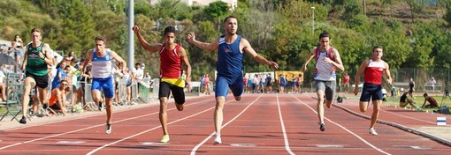 Atletica. A Boissano Luca Biancardi e Ilaria Accame sfrecciano sui 100 e 400 metri Atletica. A Boissano Luca Biancardi e Ilaria Accame sfrecciano sui 100 e 400 metri