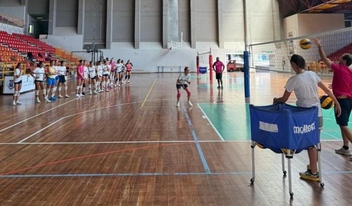 Passione, mare e pallavolo: il Move On Volley Camp 2025 conquista Alassio Passione, mare e pallavolo: il Move On Volley Camp 2025 conquista Alassio