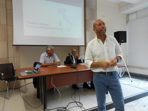 Rugby: si è svolta a Genova l'Asemblea Federale Regionale