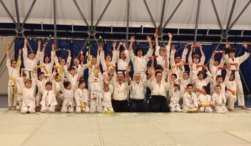 Stage di Aikido a Tovo San Giacomo: oltre 30 bambini promossi nel passaggio di grado