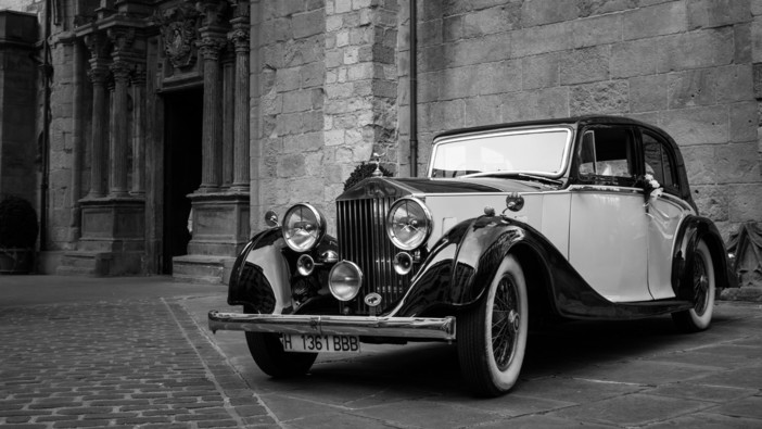 Auto d’epoca e Sport: Quando la Passione per i Motori Diventa Competizione Auto d’epoca e Sport: Quando la Passione per i Motori Diventa Competizione