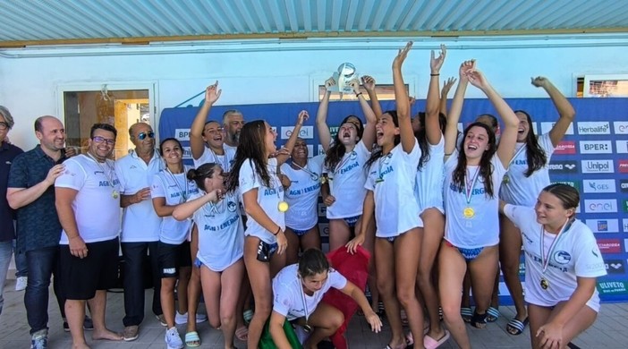 Pallanuoto. La loanese Gaia Gattuso è campionessa d'Italia Allieve, Bogliasco vince il terzo titolo consecutivo Pallanuoto. La loanese Gaia Gattuso è campionessa d'Italia Allieve, Bogliasco vince il terzo titolo consecutivo