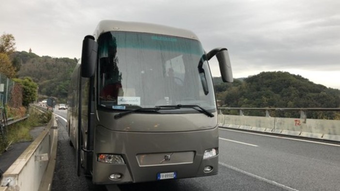 Calcio, Sestrese: pullman ko nel viaggio verso Ceriale