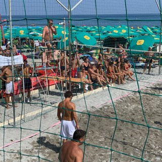 È iniziato il torneo di beach volley a Loano nel ricordo di  Edoardo Beccuti e Umberto Maldini