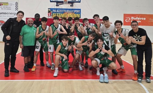 Basket, U17 Gold Maschile: la Cestistica Savonese cala il bis! Battuti i Seagulls Genova Academy 75-67 Basket, U17 Gold Maschile: la Cestistica Savonese cala il bis! Battuti i Seagulls Genova Academy 75-67